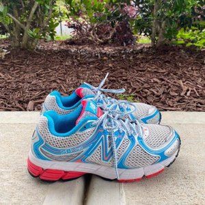 New Balance 580v4 Women's Trail Running Shoes